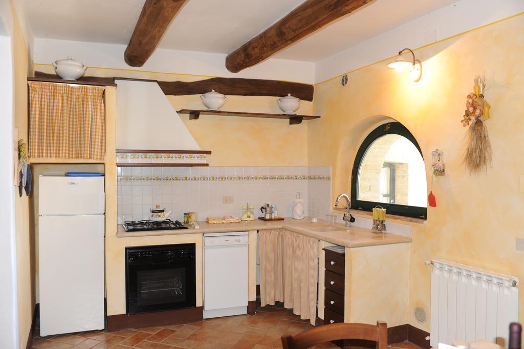 Agriturismo Erta Βίλα Casole dʼElsa Εξωτερικό φωτογραφία